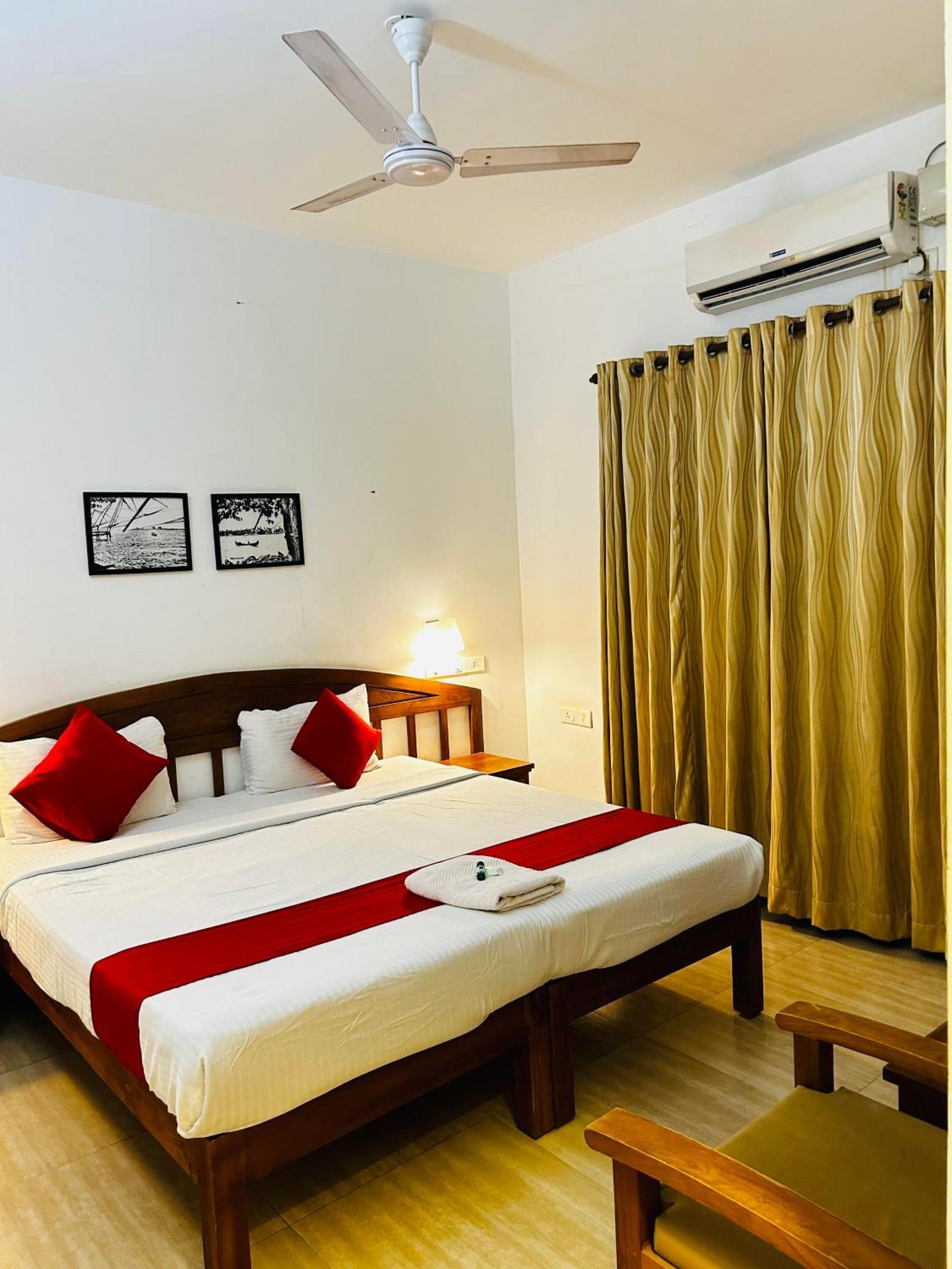Pepper Route, Fort Kochi Exterior photo